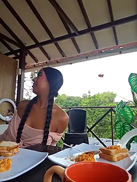 SAMY AND ARI online show from 04/19/26, 03:22