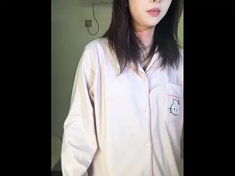 Y--F--LOVE online show from 03/25/26, 04:24