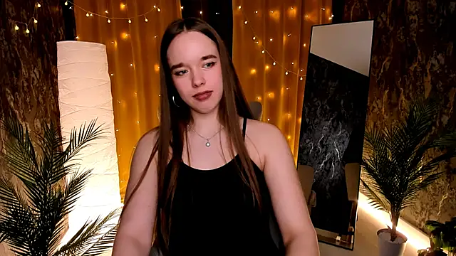 Sweet Naomi  online show from 03/02/26, 10:44