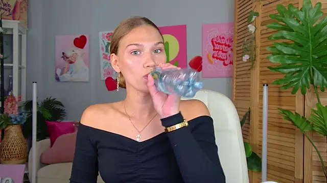 Sweet Emilya online show from 07/13/26, 11:02