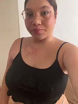 WHITEWOMEN 2 online show from 03/16/26, 04:33