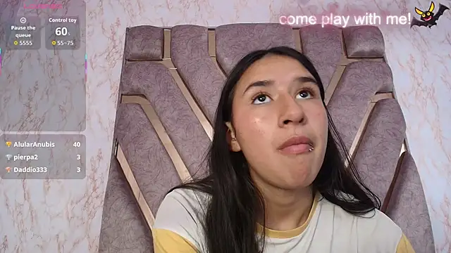 LilyRossi  online show from 04/15/26, 07:58