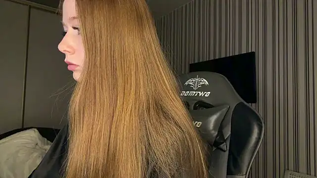 Emily Rass  online show from 03/25/26, 04:46