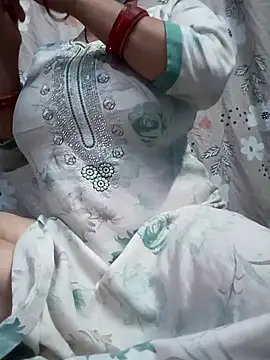 Snapshot of DiyaBaby-11 chatting on 03/28/26, 09:20 DiyaBaby-11 online show from 03/28/26, 09:20