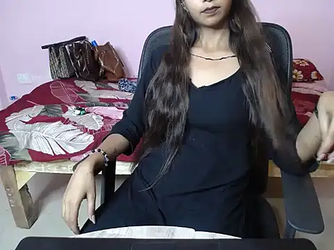 Indian Sara online show from 04/28/26, 06:29