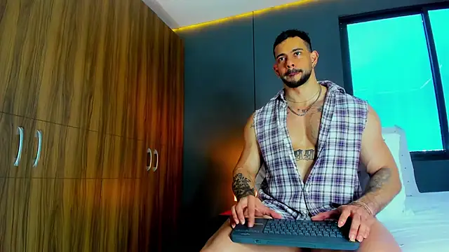 massimo visconti online show from 03/24/26, 03:06