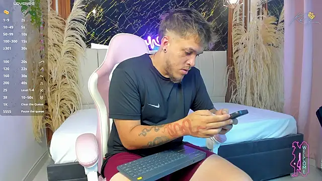 keane lee  online show from 04/09/26, 12:21