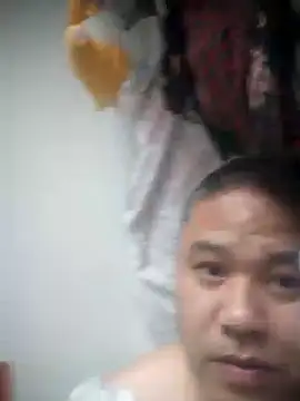 wanggang880903 online show from 04/09/26, 06:19