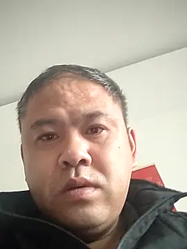 wanggang880903 online show from 04/12/26, 09:42