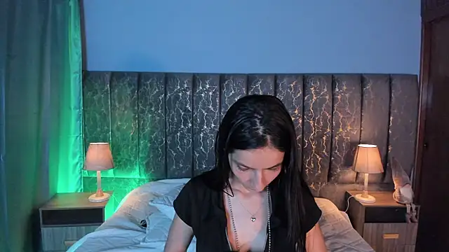 Samantha Velle online show from 03/17/26, 01:54