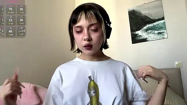 AueshaSimon online show from 03/29/26, 05:07