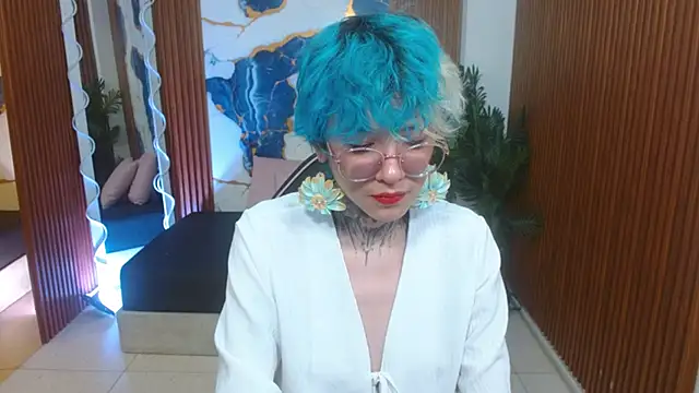 Lyra tay online show from 04/08/26, 07:25