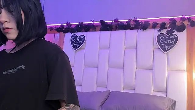 Bamby buu online show from 04/08/26, 11:48