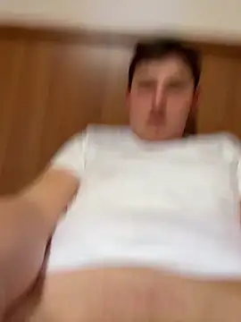 Snapshot of unlocked28 chatting on 02/26/26, 11:04 unlocked28 online show from 02/26/26, 11:04