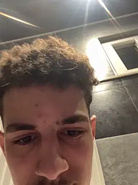 Snapshot of KillianLau26510 chatting on 03/19/26, 12:58 KillianLau26510 online show from 03/19/26, 12:58