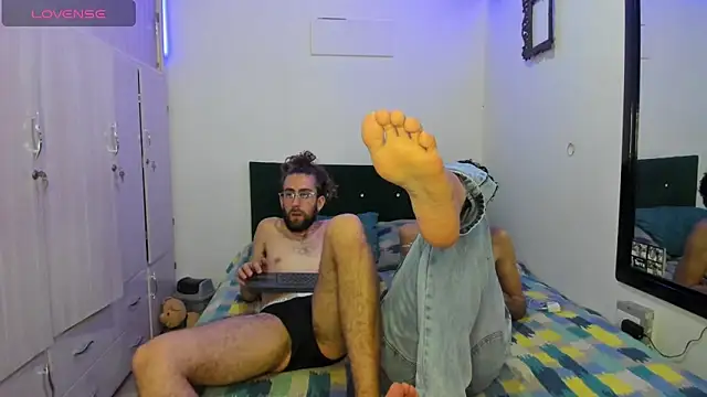 Jean And PaulXL online show from 03/25/26, 09:43