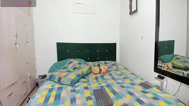 Jean And PaulXL online show from 03/29/26, 11:16