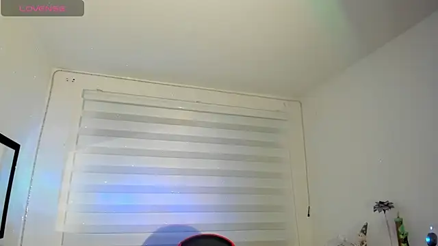 Agatha Marin online show from 04/15/26, 08:10