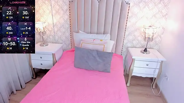 mika doll online show from 04/16/26, 03:51