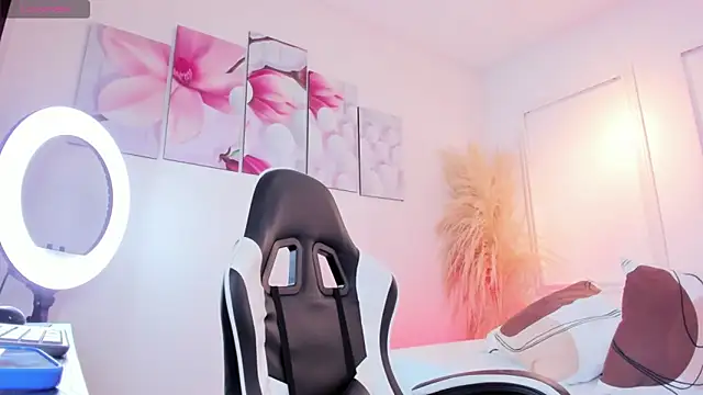 Tommy valverde online show from 04/08/26, 06:41