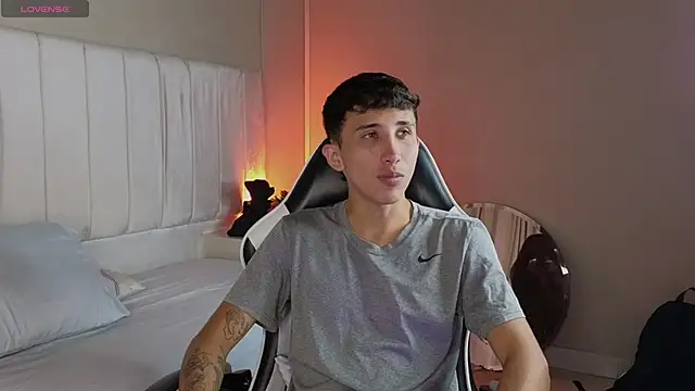 Rome cortes online show from 04/15/26, 07:32