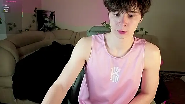 AnthonyCuutie online show from 03/18/26, 08:23