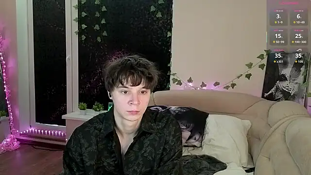 AnthonyCuutie online show from 04/16/26, 08:26