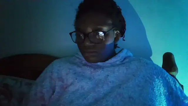 Snapshot of SexyGemBeauty chatting on 03/01/26, 10:56 SexyGemBeauty online show from 03/01/26, 10:56