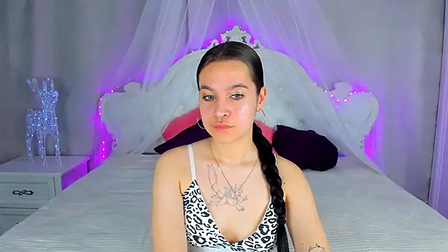 AishaTempt online show from 05/26/26, 08:54