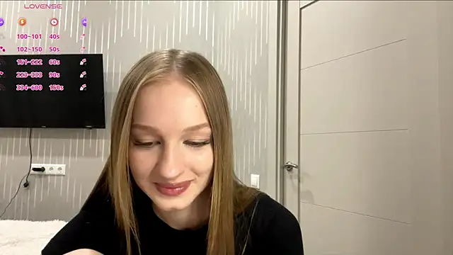 Anika Socutehe online show from 05/27/26, 09:56