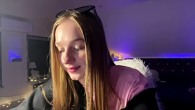 Anika Socutehe online show from 06/29/26, 09:37