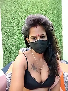 Tinaa baby online show from 04/21/26, 04:01