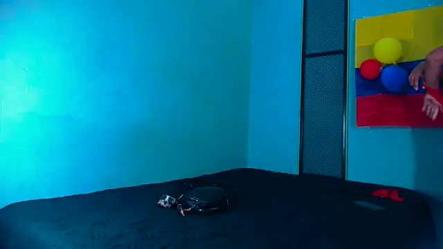 Hornyshow1 online show from 07/01/26, 12:29