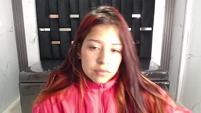 Snapshot of Sophirose_a chatting on 03/03/26, 12:11 Sophirose a online show from 03/03/26, 12:11