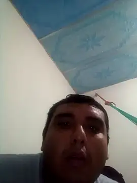 Snapshot of Ujbhtik chatting on 02/28/26, 02:01 Ujbhtik online show from 02/28/26, 02:01