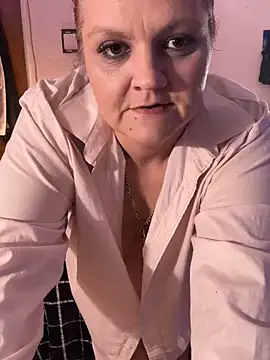 Snapshot of LoveMohr24 chatting on 03/04/26, 06:52 LoveMohr24 online show from 03/04/26, 06:52