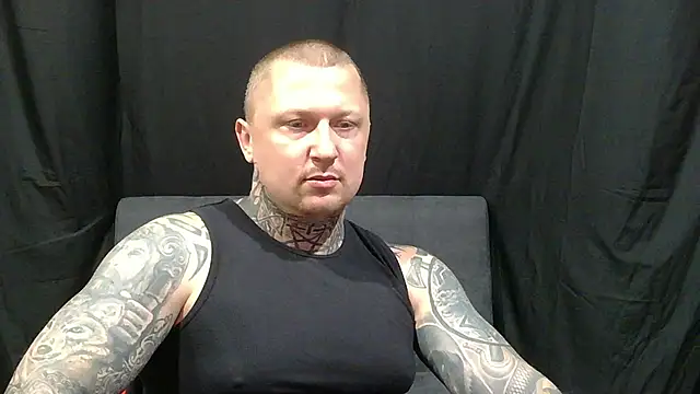 Snapshot of devilWithTats chatting on 06/06/26, 09:36 devilWithTats online show from 06/06/26, 09:36