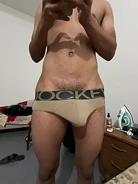 adiii283 online show from 04/05/26, 12:30