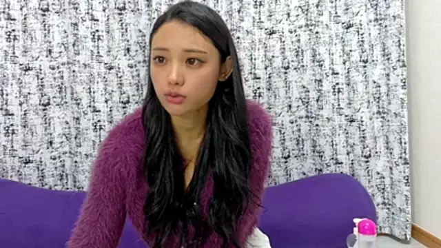 Rielu xoxo online show from 04/05/26, 11:40