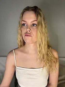 Divine Caress online show from 05/16/26, 07:34