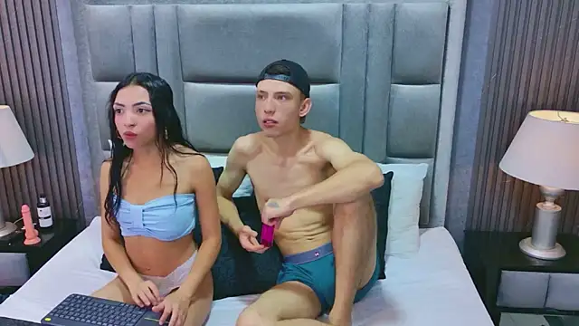 CherryAndDax online show from 04/01/26, 12:50