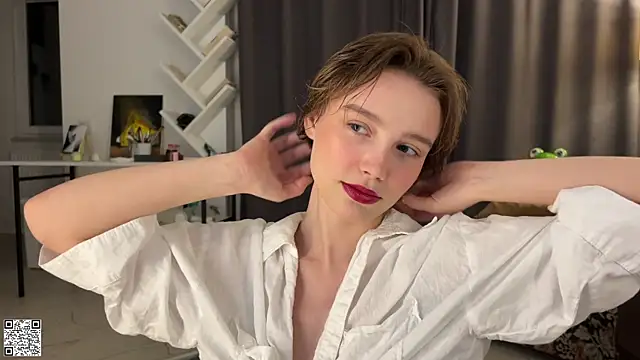 Snapshot of Lolatatee chatting on 07/03/26, 07:09 Lolatatee online show from 07/03/26, 07:09