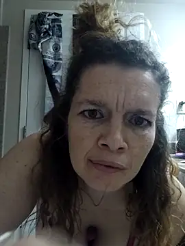 VelvetRae online show from 03/01/26, 10:06