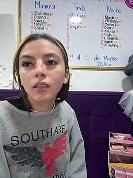   Nahomy online show from 03/12/26, 11:49