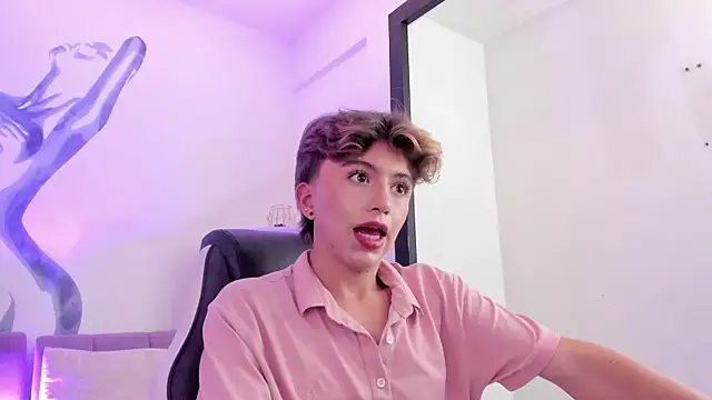 Snapshot of ManuelPiper_ chatting on 02/28/26, 09:05 ManuelPiper online show from 02/28/26, 09:05