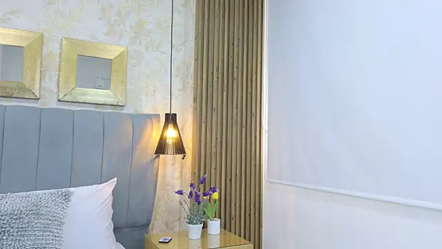 AnitaMore  online show from 05/14/26, 12:12