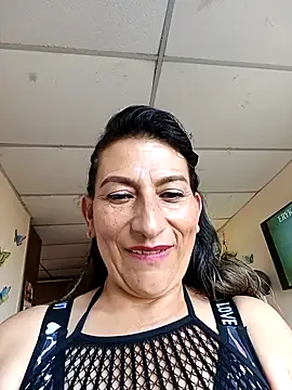 Lucia Rios online show from 04/08/26, 09:59