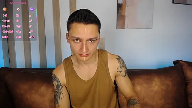 Snapshot of DIEGO_JONES chatting on 06/25/26, 01:26 DIEGO JONES online show from 06/25/26, 01:26