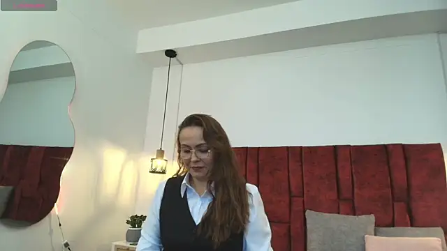 Snapshot of _Monaliza_ chatting on 07/20/26, 12:51 Monaliza online show from 07/20/26, 12:51
