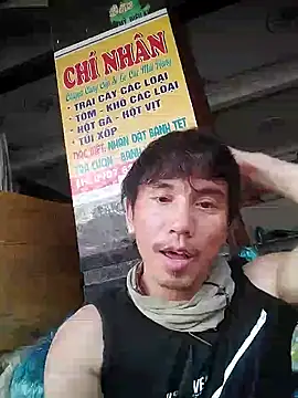 Snapshot of traiwe06 chatting on 05/02/26, 12:59 traiwe06 online show from 05/02/26, 12:59